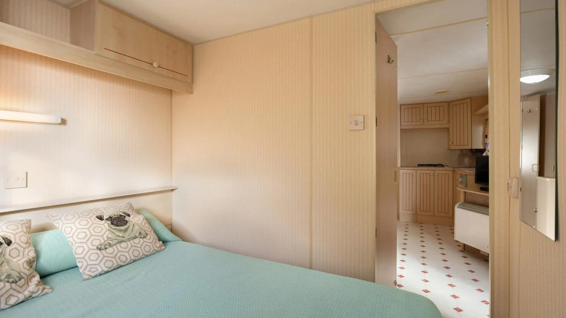Botel Mobile Home Manoli Chiclana de la Frontera Spain